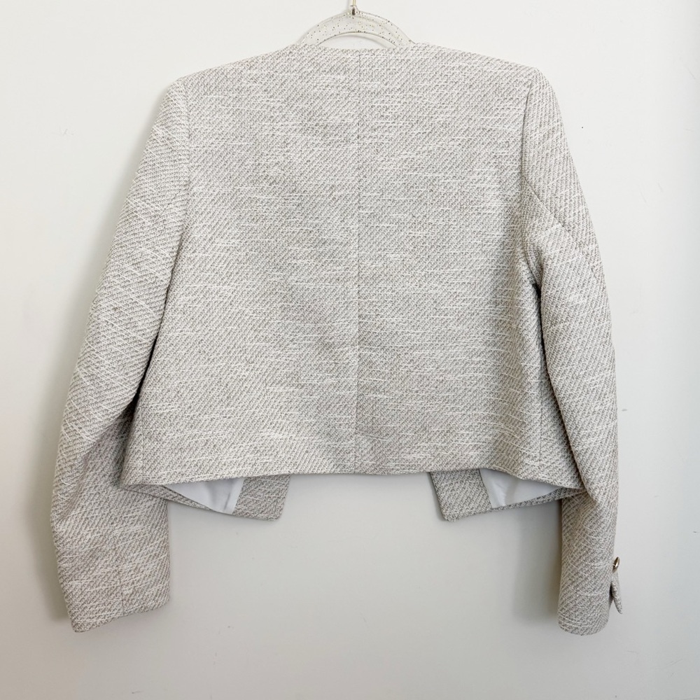 Beige short jacket - Picture 10 of 10